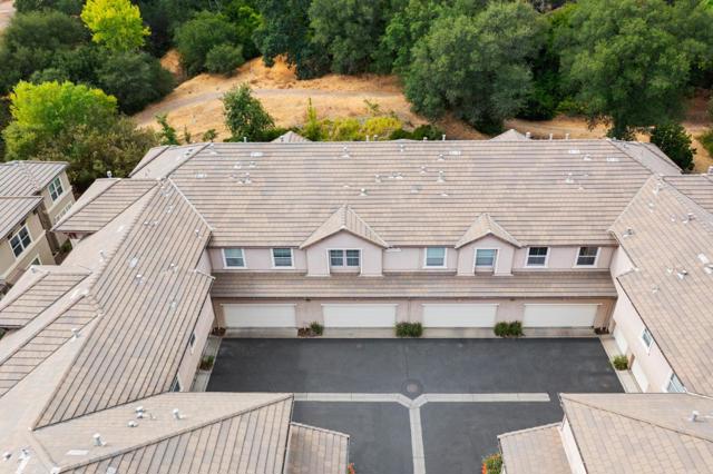 307 Blossom Rock Lane, Folsom CA: https://media.crmls.org/mediaz/2b1a7720-83c3-42f4-9881-cf18936cf017.jpg