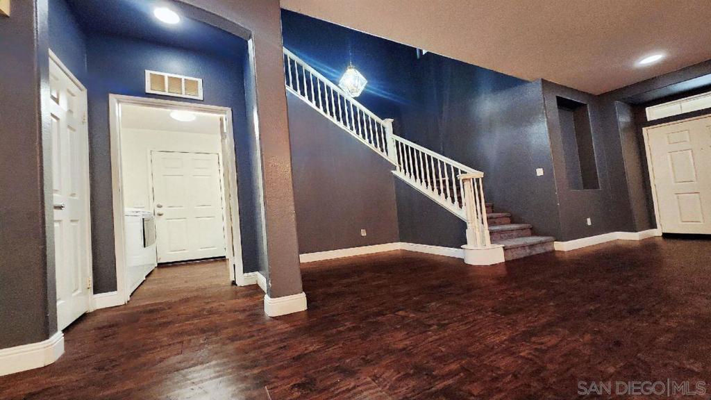 MLS #250045017SD image #63