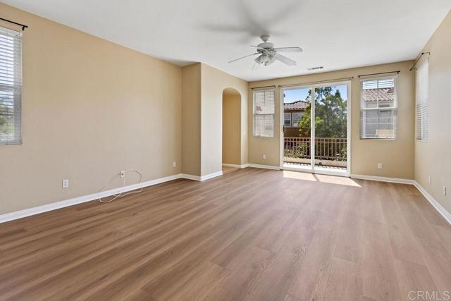 Detail Gallery Image 15 of 35 For 16758 Cimarron Crest Dr, San Diego,  CA 92127 - 3 Beds | 2/1 Baths