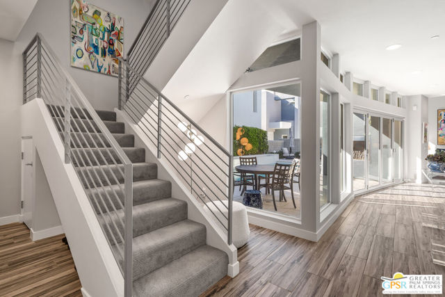 431 Suave Lane, Palm Springs CA: https://media.crmls.org/mediaz/2b1c1cd9-060f-4f32-bd87-d7db45c4c638.jpg