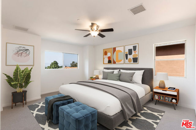 23636 Aster Trail, Calabasas CA: https://media.crmls.org/mediaz/2b1c75bb-6905-41c5-89c3-7460bb996e5c.jpg