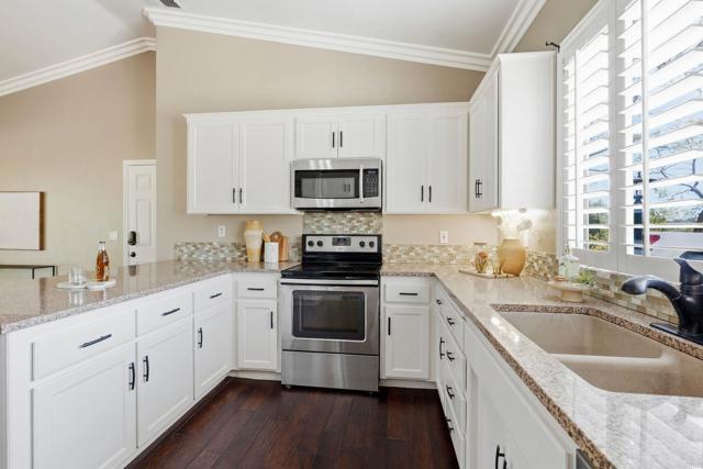 31503 Stardust Lane, Valley Center CA: https://media.crmls.org/mediaz/2b1ca4ac-9a58-4b2c-b0af-33d889f2fab7.jpg