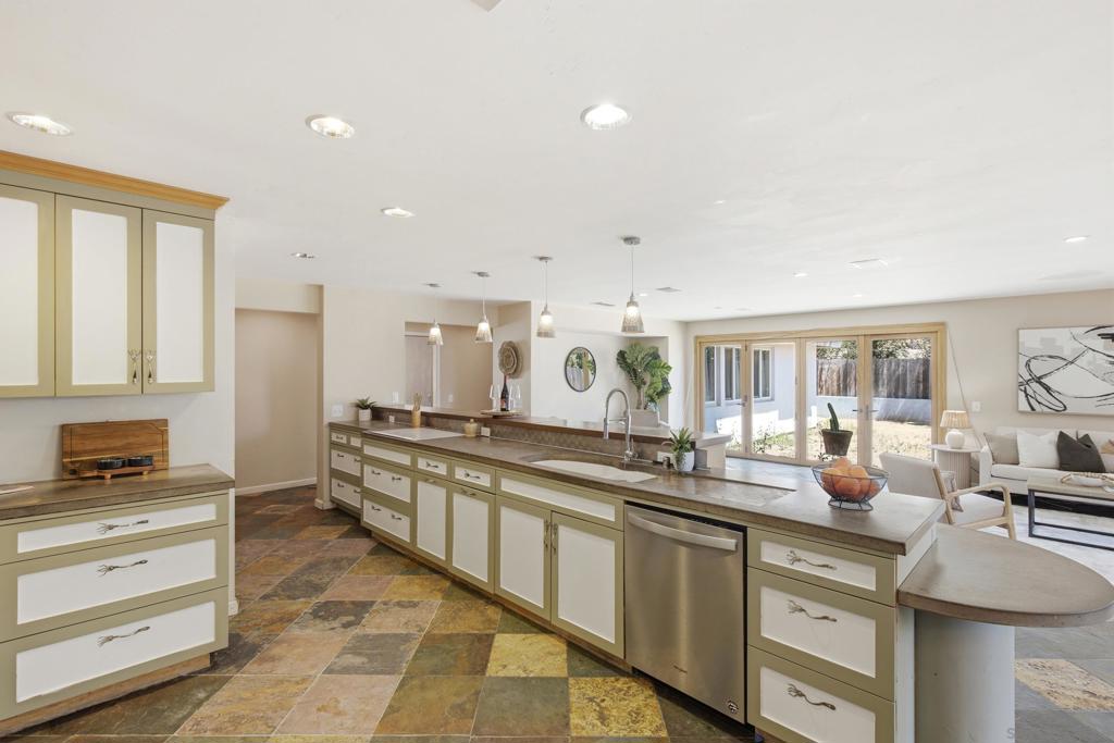 18163 Mirasol Dr - photo 10