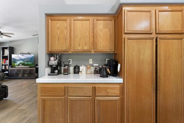 69867 Kent Place, Cathedral City CA: https://media.crmls.org/mediaz/2b1d531b-6c3c-48bd-b283-07d0b53265b9.jpg