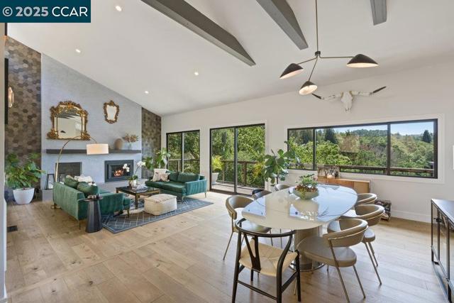 46 E Altarinda, Orinda CA: https://media.crmls.org/mediaz/2b1e9b61-7b68-4a6c-84dd-38ae130cf547.jpg