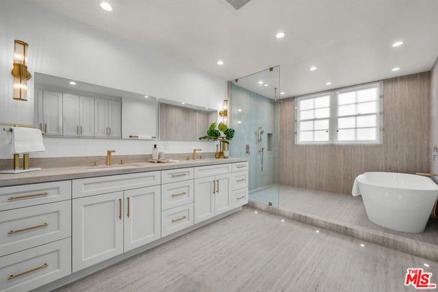 Drew Fenton | 2205 Canyonback Road Los Angeles CA | MLS: 7423951