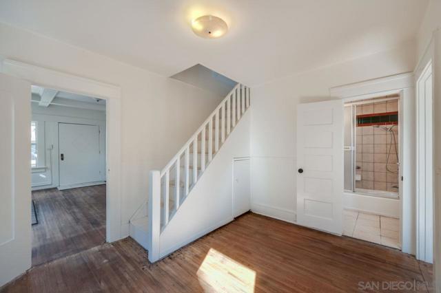 3711 29th St, San Diego CA: https://media.crmls.org/mediaz/2b210188-9fe1-4e27-b82c-491fcde39476.jpg