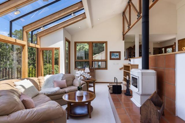 540 Aguajito Road, Carmel CA: https://media.crmls.org/mediaz/2b2270d2-6e8b-42b1-83f4-8d981c1c7782.jpg