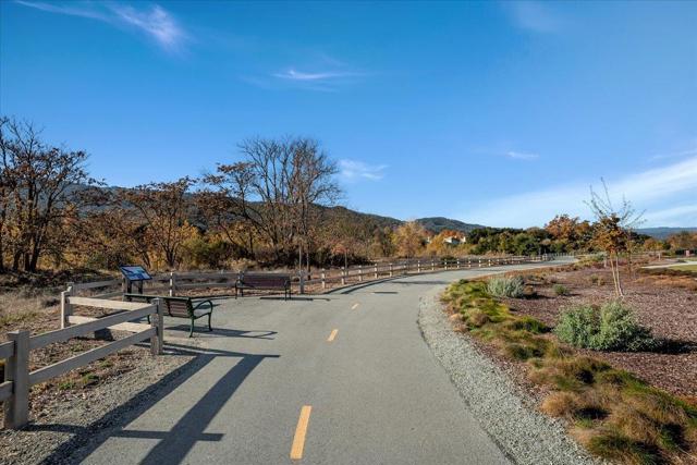 738 Sullivan Way, Gilroy CA: https://media.crmls.org/mediaz/2b23727e-8f0b-4168-a8ed-ff18dc7772ea.jpg
