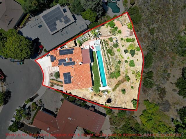 5141 Dorman Dr, San Diego CA: https://media.crmls.org/mediaz/2b23da2d-a164-4726-838e-481c2ccebe9d.jpg