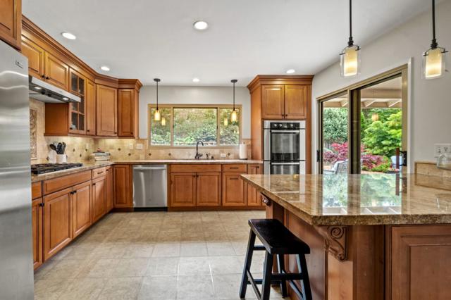2811 Forest Lodge Road, Pebble Beach CA: https://media.crmls.org/mediaz/2b249c2c-8e59-42c6-89eb-5e0fcc75495a.jpg