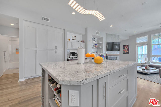 13020 Pacific, Playa Vista CA: https://media.crmls.org/mediaz/2b265f1d-29e5-4ec8-9e09-910c7d7fdfbb.jpg