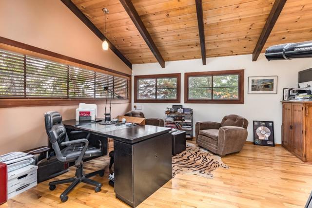 60 Highgate Road, Scotts Valley CA: https://media.crmls.org/mediaz/2b26a3ad-6121-42db-bfe2-dc7d338f801a.jpg
