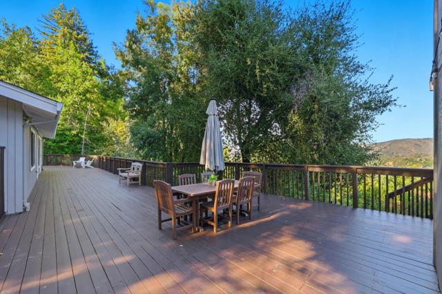 20715 Brush Road, Los Gatos CA: https://media.crmls.org/mediaz/2b26a6ae-0da6-4172-a4dd-98ef44498705.jpg