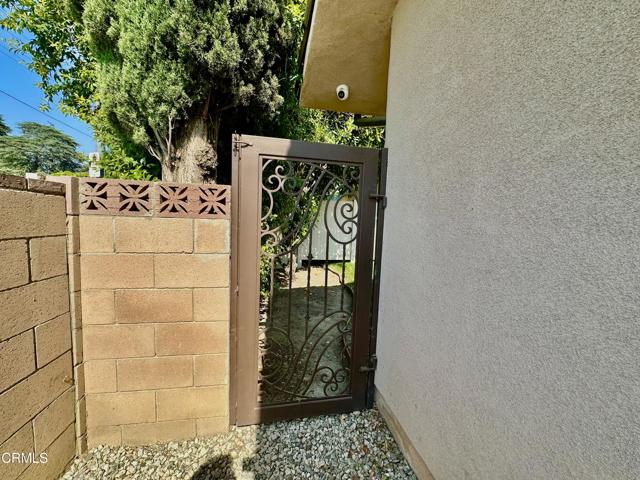 Detail Gallery Image 29 of 30 For 10462 Yarmouth Ave, Granada Hills,  CA 91344 - 4 Beds | 2 Baths