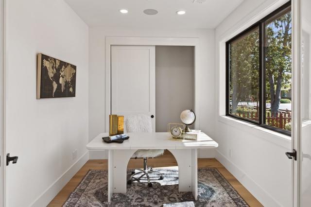 18645 Paseo Lado, Saratoga CA: https://media.crmls.org/mediaz/2b277d48-f276-44a3-a721-41bf58c2dd17.jpg