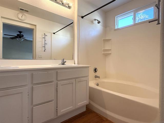 1469 Normandy Dr, Chula Vista CA: https://media.crmls.org/mediaz/2b278eaf-a7ee-49aa-ac25-5955513c5b52.jpg