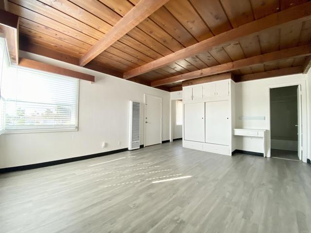 339 S Escondido Boulevard, Escondido CA: https://media.crmls.org/mediaz/2b2909fe-e483-418f-8401-e21a8cc09ffb.jpg