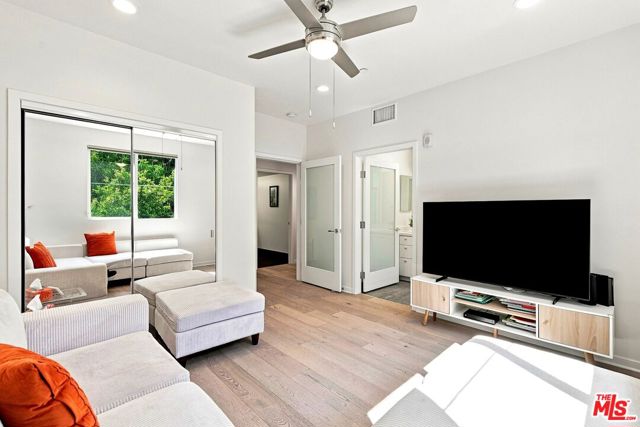 4240 Laurel Canyon Boulevard, 305 photo 22