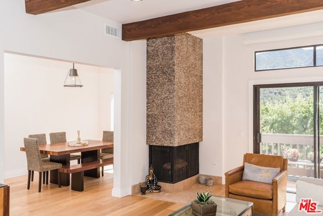 Drew Fenton | 1524 Michael Lane Pacific Palisades CA | MLS: 7347137