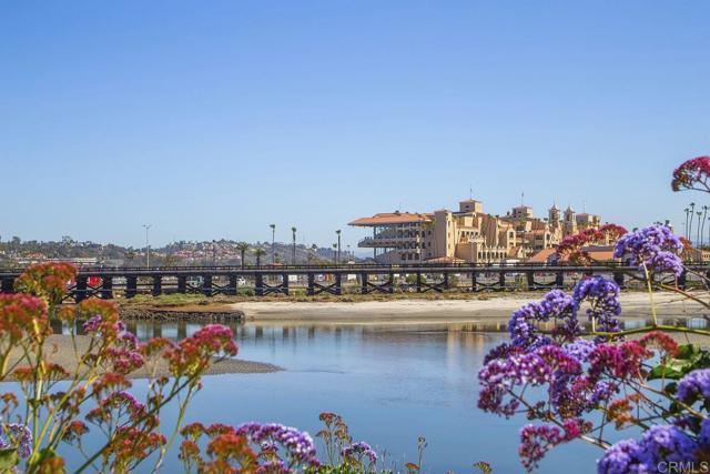 Detail Gallery Image 49 of 50 For 3694 Fallon Cir, San Diego,  CA 92130 - 2 Beds | 2 Baths