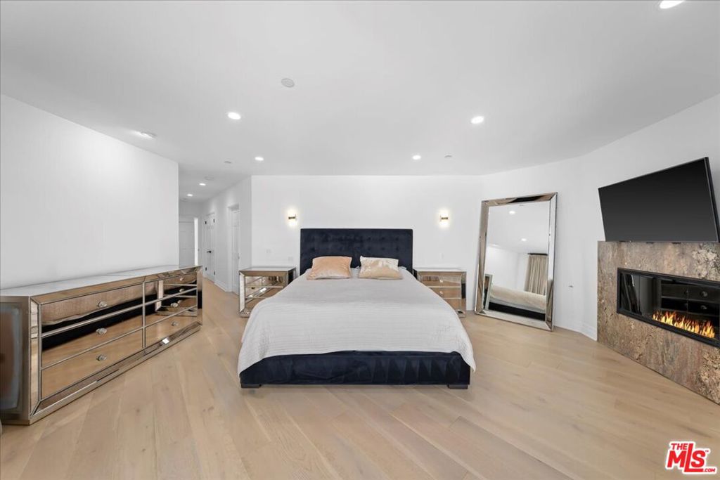 3819 Sherview DriveSherman Oaks img 27