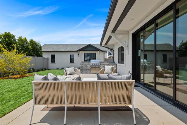 3747 51 Adams Street, Carlsbad CA: https://media.crmls.org/mediaz/2b2c2eee-bef0-4548-a553-350a6192544b.jpg
