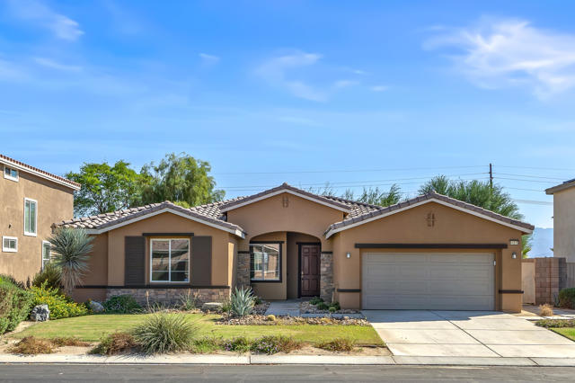 Image 1 of 45 For 84345 Volare Avenue