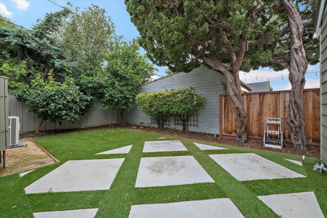 1856 Mcdaniel Avenue, San Jose CA: https://media.crmls.org/mediaz/2b2d3366-01bb-47ba-8586-c85783df89e8.jpg