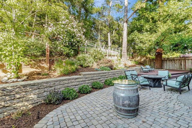 2940 San Juan Boulevard, Belmont CA: https://media.crmls.org/mediaz/2b2d600c-9a8f-4056-b11f-fa5f2a2e27b9.jpg