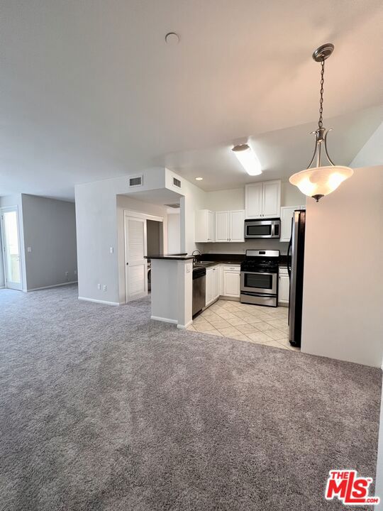 13941 Sherman Way, 410 photo 7
