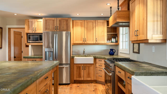 Detail Gallery Image 7 of 24 For 2591 Deer Hill Ln, Solvang,  CA 93463 - 4 Beds | 4 Baths