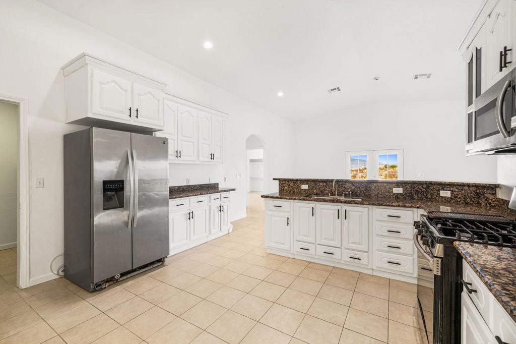 MLS #219138264DA image #12