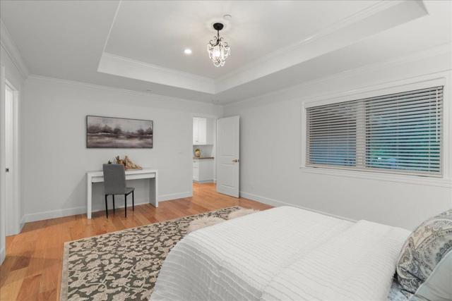15211 Becky Lane, Monte Sereno CA: https://media.crmls.org/mediaz/2b2f5a1a-fe1c-4f19-844e-a265f64d407b.jpg