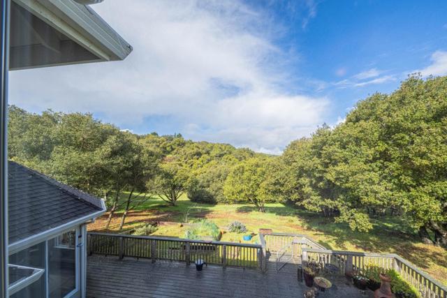 60 Brown Road, San Juan Bautista CA: https://media.crmls.org/mediaz/2b2f95bc-7385-499a-96bf-089a3e935c8b.jpg