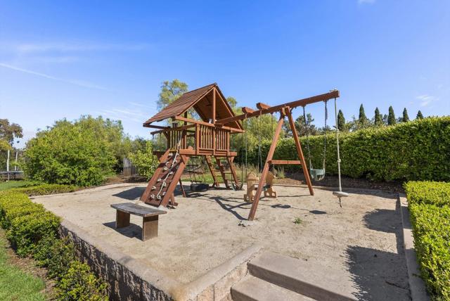 Image 61 of 70 For 14296 Dalia Drive