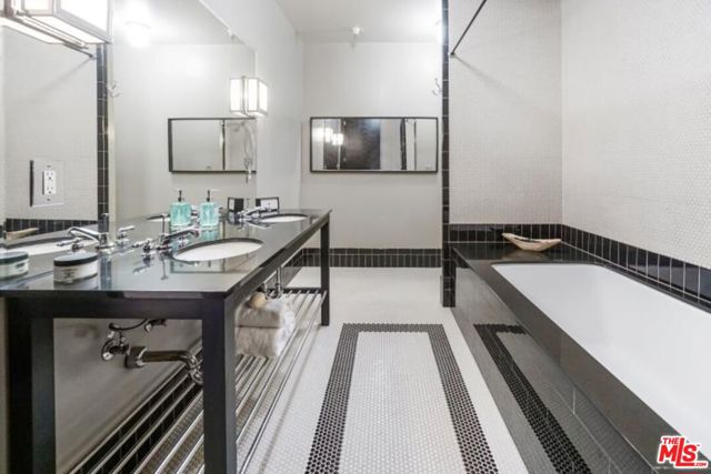 1645 Vine Street, Los Angeles CA: https://media.crmls.org/mediaz/2b319a6c-a542-4129-92b0-9570a9d5036c.jpg