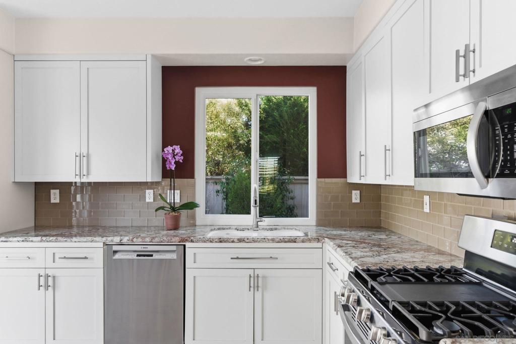 11815 Cypress Valley Dr - photo 18