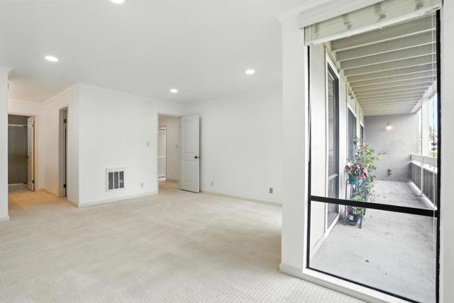 1171 Compass Lane, Foster City CA: https://media.crmls.org/mediaz/2b35c366-2d53-4441-b5c4-82ee1a1e665f.jpg