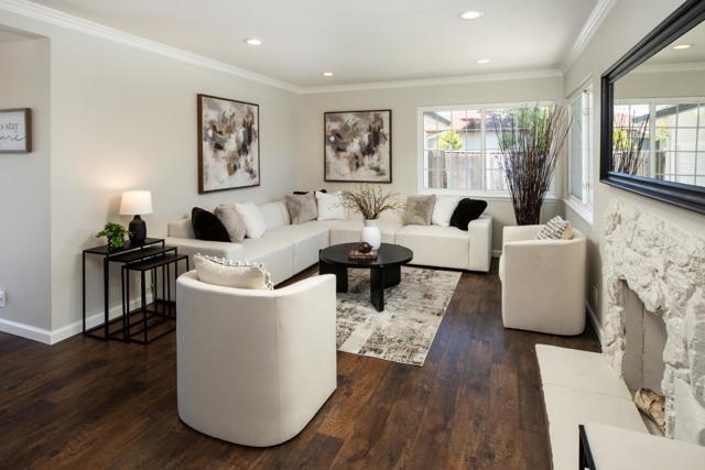 2923 Cabrillo Avenue, Santa Clara CA: https://media.crmls.org/mediaz/2b362f32-d79c-4308-9ba0-1b08116fde94.jpg