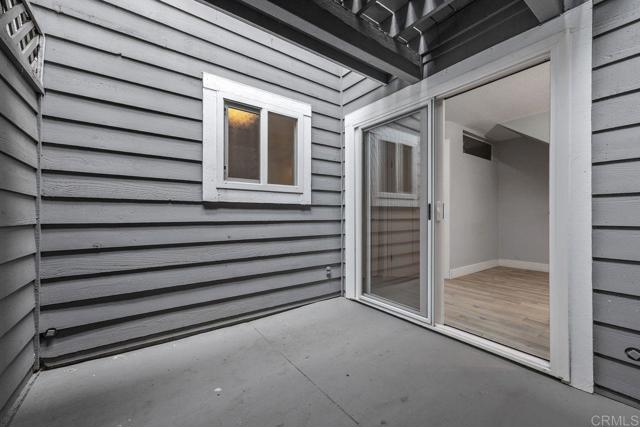 Detail Gallery Image 33 of 40 For 598 Summer View Cir, Encinitas,  CA 92024 - 3 Beds | 2/1 Baths