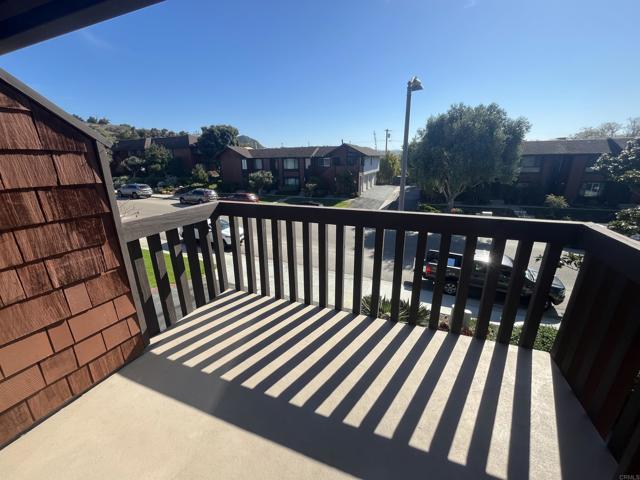 Image 5 of 44 For 2556 Ocean Cove Dr.