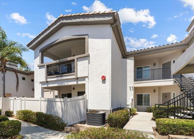 Detail Gallery Image 2 of 23 For 2715 Lake Pointe #116,  Spring Valley,  CA 91977 - 2 Beds | 2 Baths
