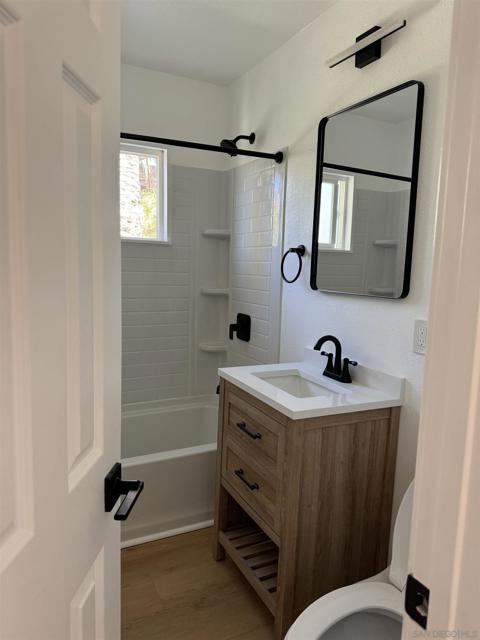 3957 61 Cottonwood St, San Diego CA: https://media.crmls.org/mediaz/2b387ae2-512e-46b7-80ed-9aee44d51558.jpg