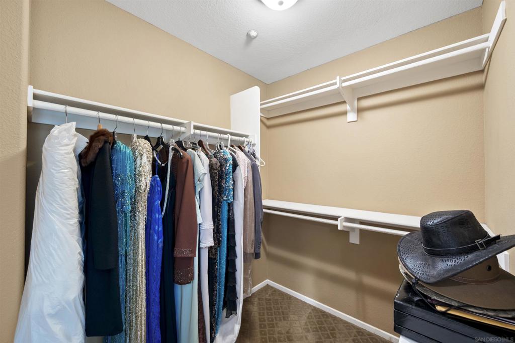 MLS #250041471SD image #32