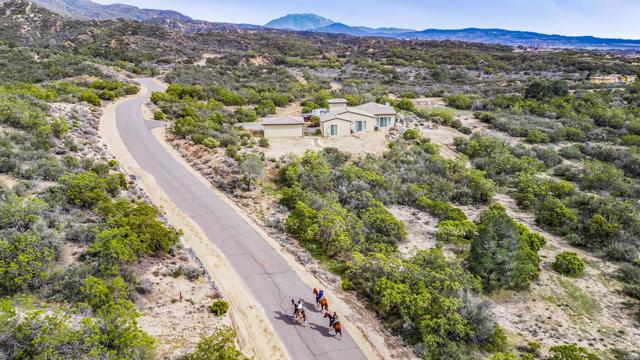 Detail Gallery Image 28 of 39 For 36719 Equiestrian, Anza,  CA 92539 - 3 Beds | 2 Baths