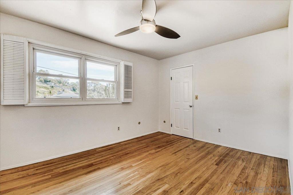 2552 Arnott Street - photo 18