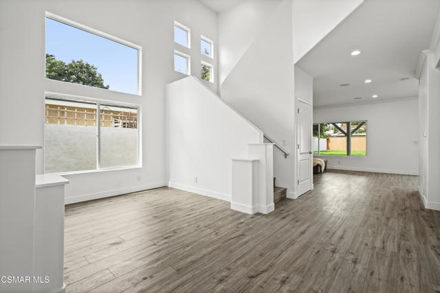 16005 Parthenia Street, North Hills CA: https://media.crmls.org/mediaz/2b39a711-c98a-4810-a81a-f14e221cb75c.jpg