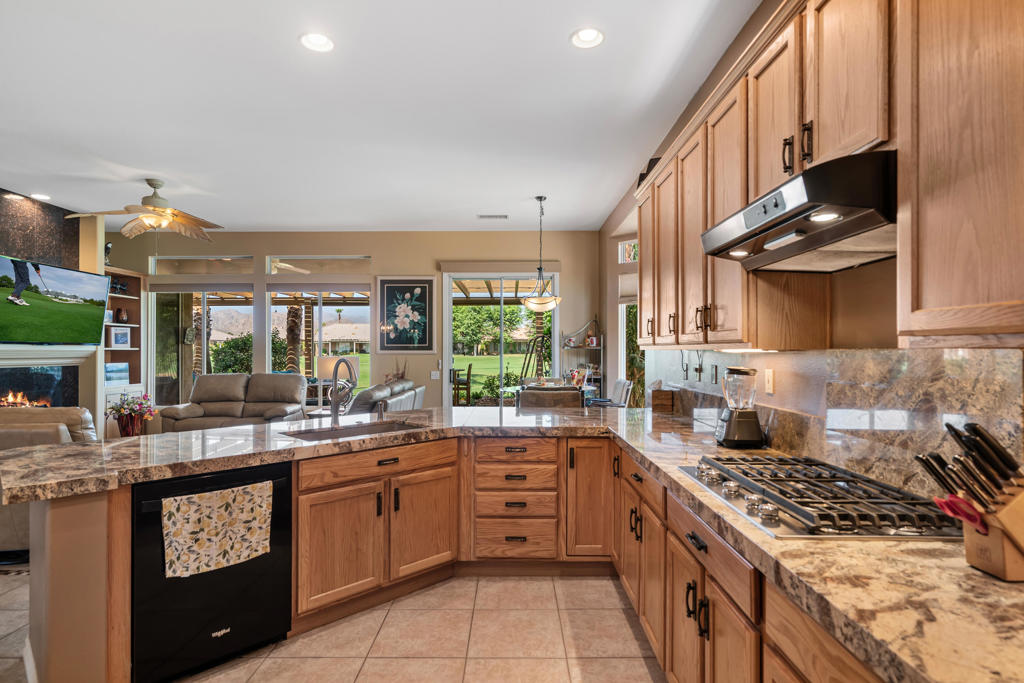 MLS #219137308DA image #1
