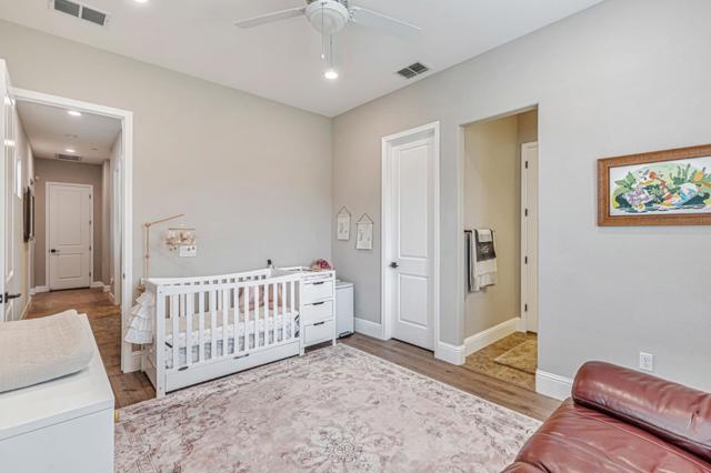 7832 Cobblestone Court, Gilroy CA: https://media.crmls.org/mediaz/2b3ce88f-2e90-4f31-bf9a-292aaab25ae3.jpg